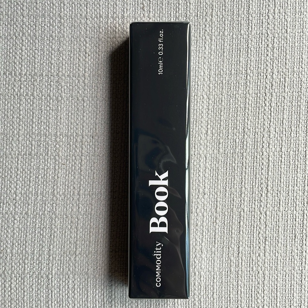 Commodity book expressive 10ml travel